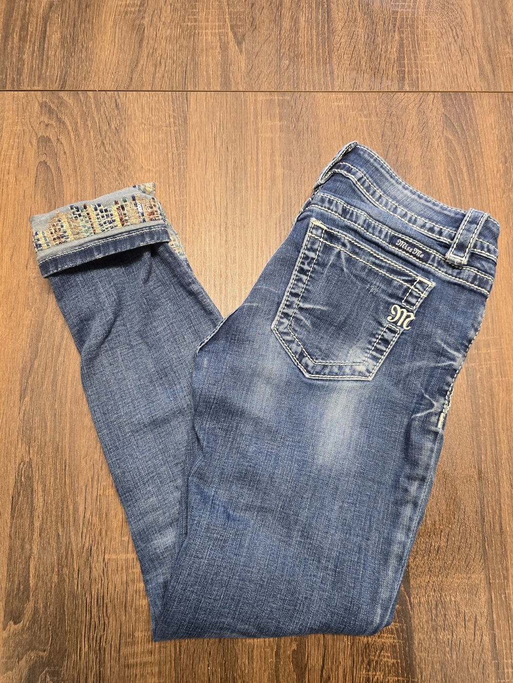 Miss Me Signature Skinny Jeans Women's 26 Medium Wash Cuffed Embroidered Stretch